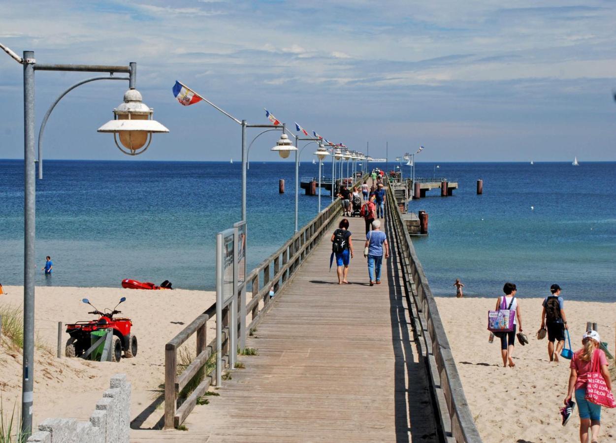 Deb 043 Ferienwohnungen Im Ostseebad Goehren Landhaus Екстер'єр фото